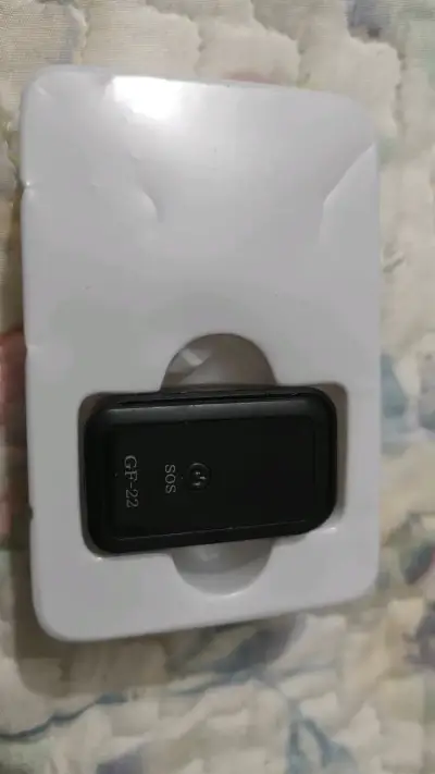 Mini rastreador GPS GF-22 con función SOS - miniatura 1