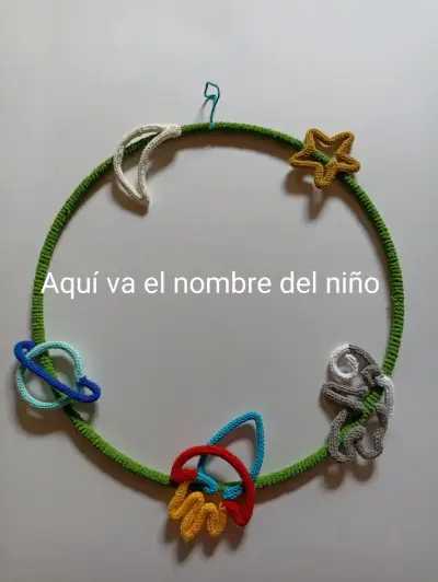 Aro decorativo tejido a crochet con flores - miniatura 3