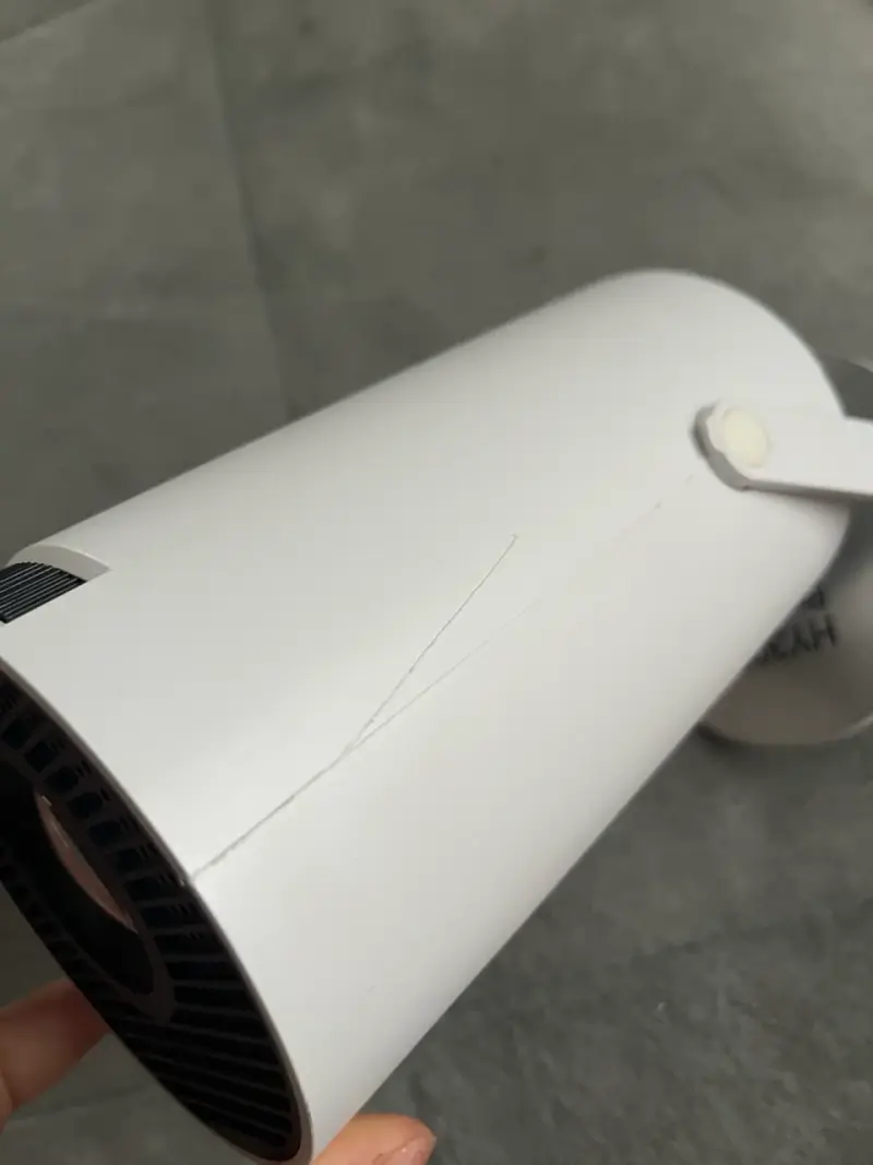 Proyector portátil blanco HY300 con soporte - 3
