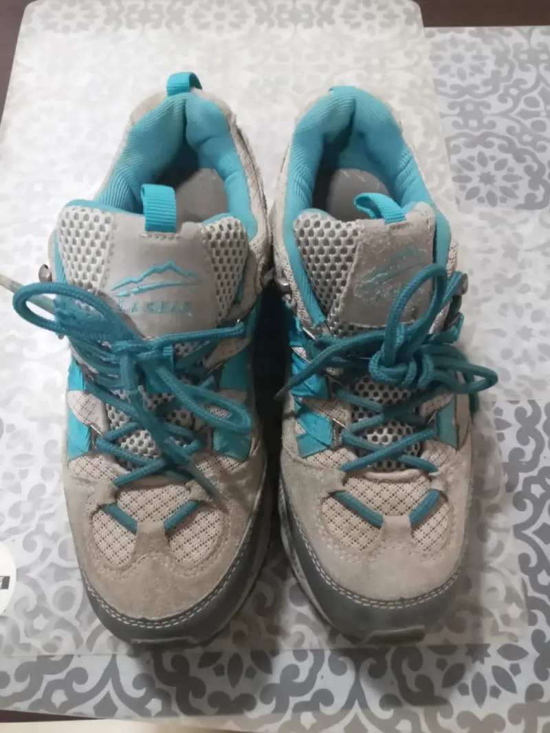 Zapatillas deportivas para niña LA Gear grises y t - 1