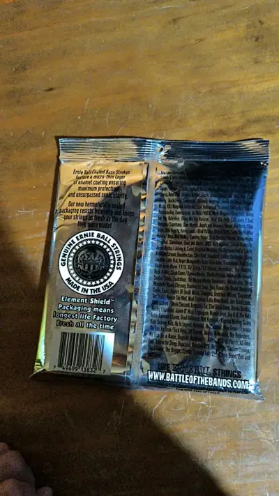 Cuerdas para bajo Ernie Ball Coated Slinky - miniatura 2