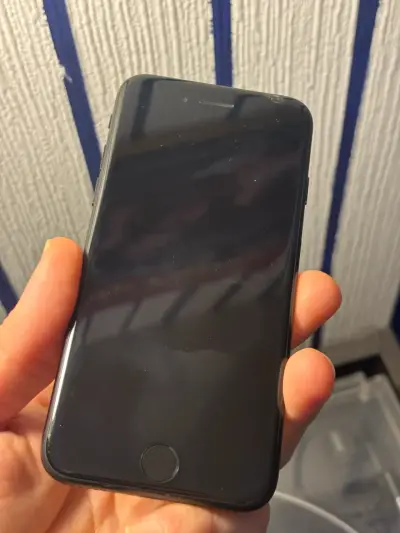 iPhone 7 para repuesto - miniatura 1