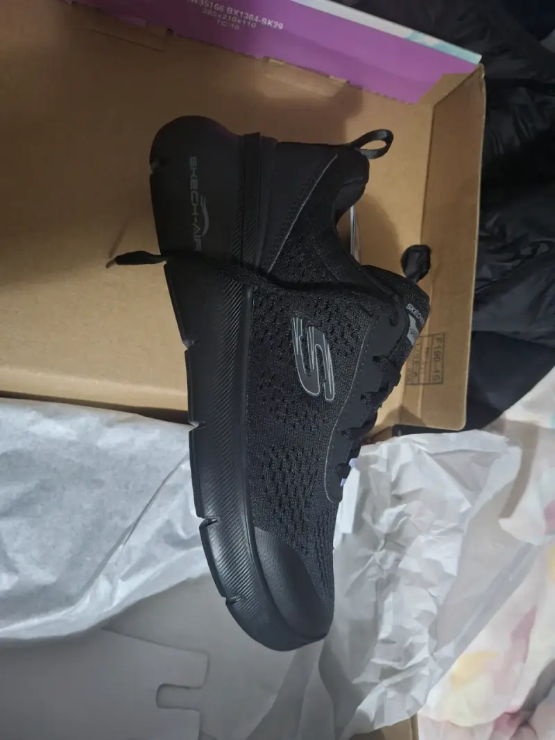 Zapatillas negras Skechers Air con Memory Foam - 1