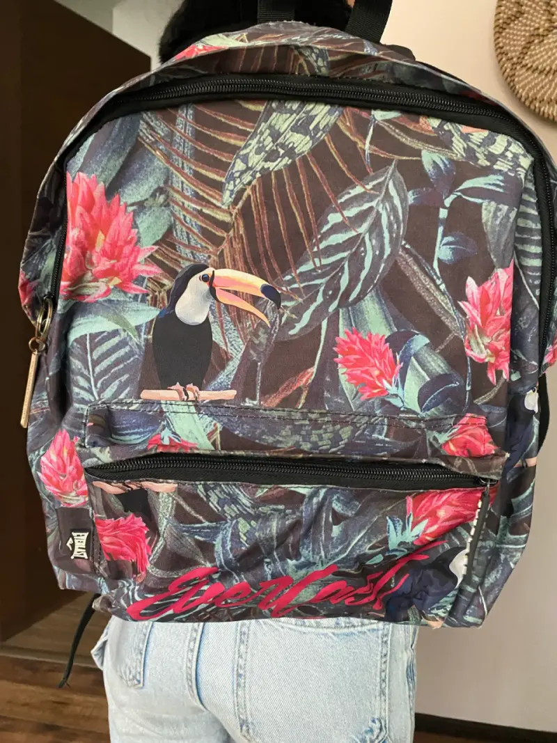 Mochila estampada tropical con tucán