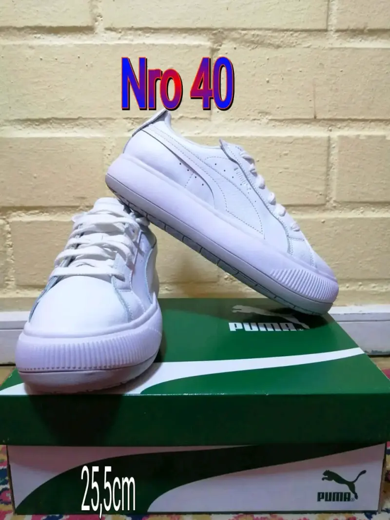 Zapatillas deportivas blancas Puma talla 40