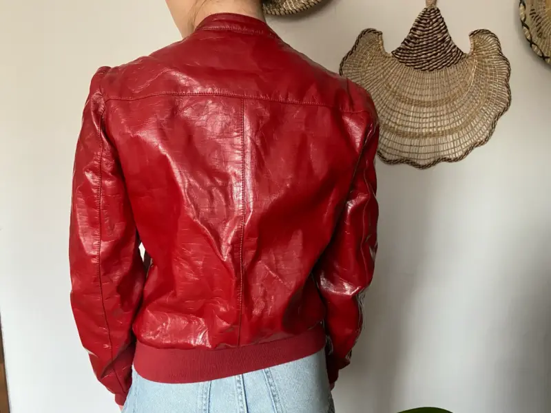 Chaqueta de cuero roja para mujer - 2