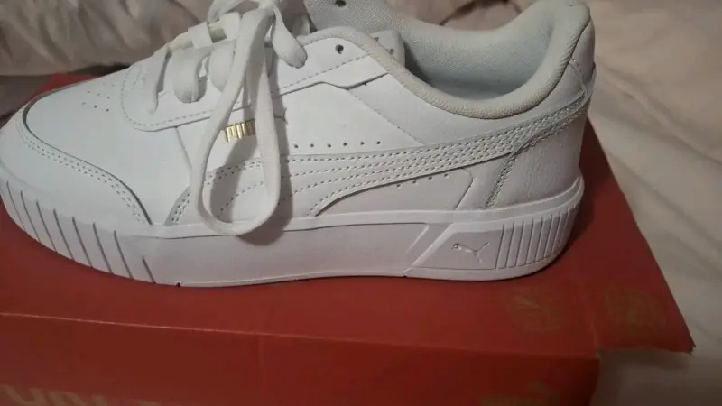 Zapatillas deportivas blancas Puma para mujer - 2