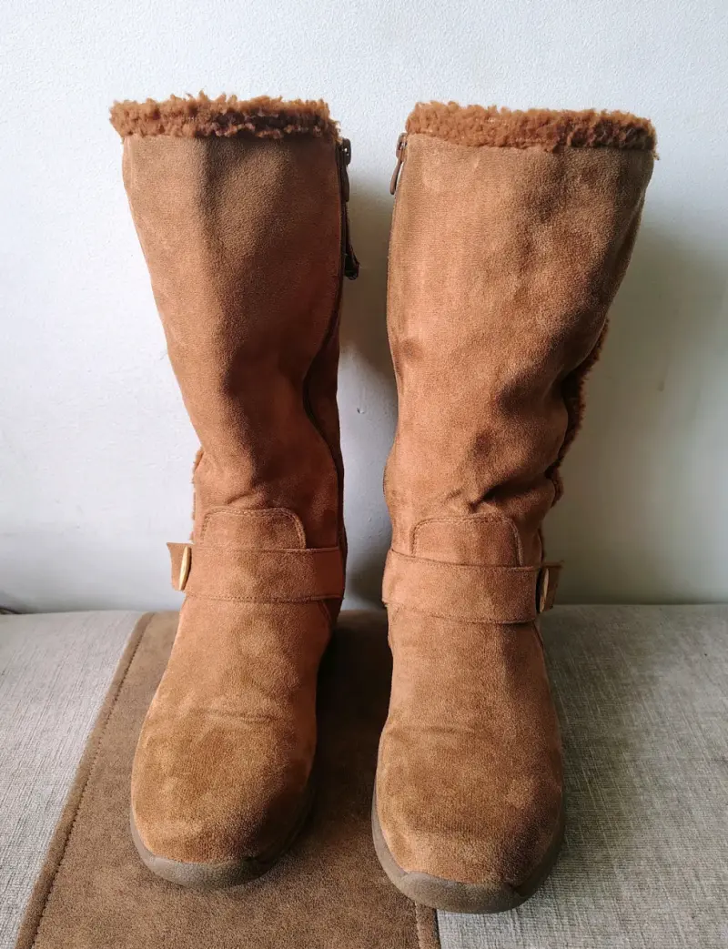 Botas de gamuza marrón con forro cálido - 1