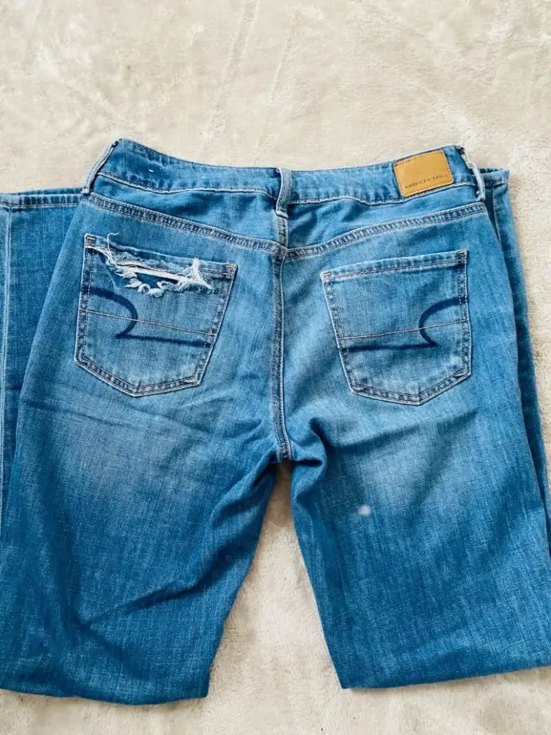 Jeans American Eagle desgastados para mujer - 2
