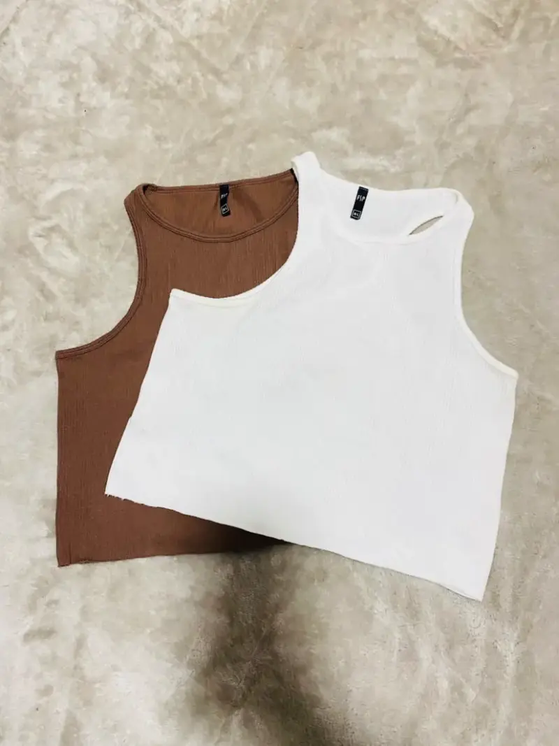 Pack de tops sin mangas marrón y blanco