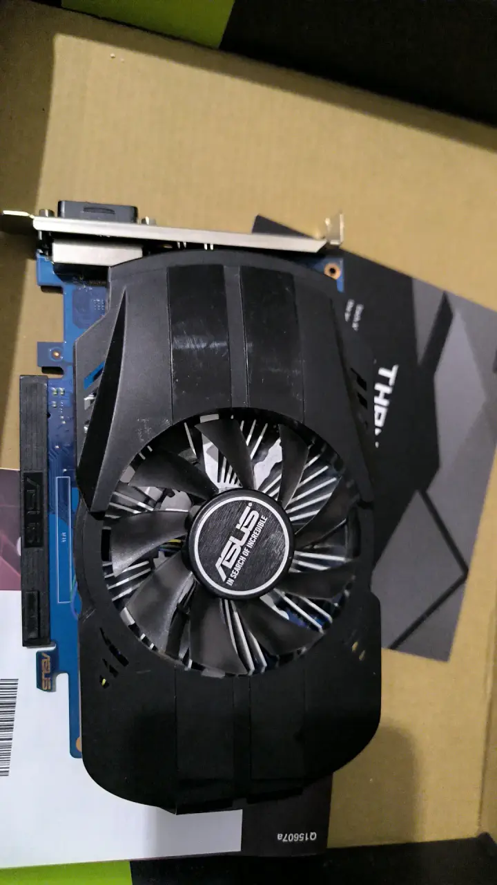 Tarjeta gráfica ASUS GeForce GT 1030 2GB OC - 2