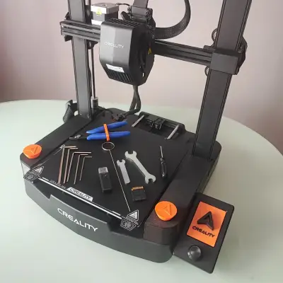 Impresora 3D Creality Ender 3 v3 SE con accesorios - miniatura 2