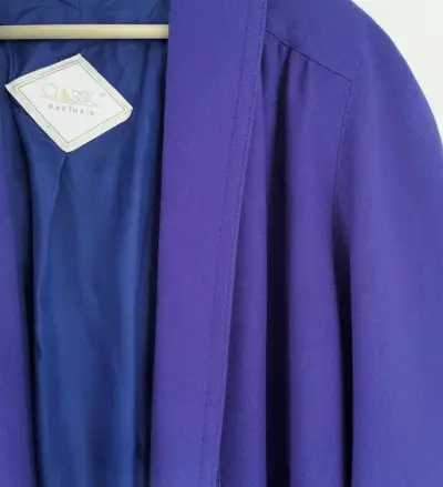 Abrigo largo morado de lana para mujer - miniatura 3