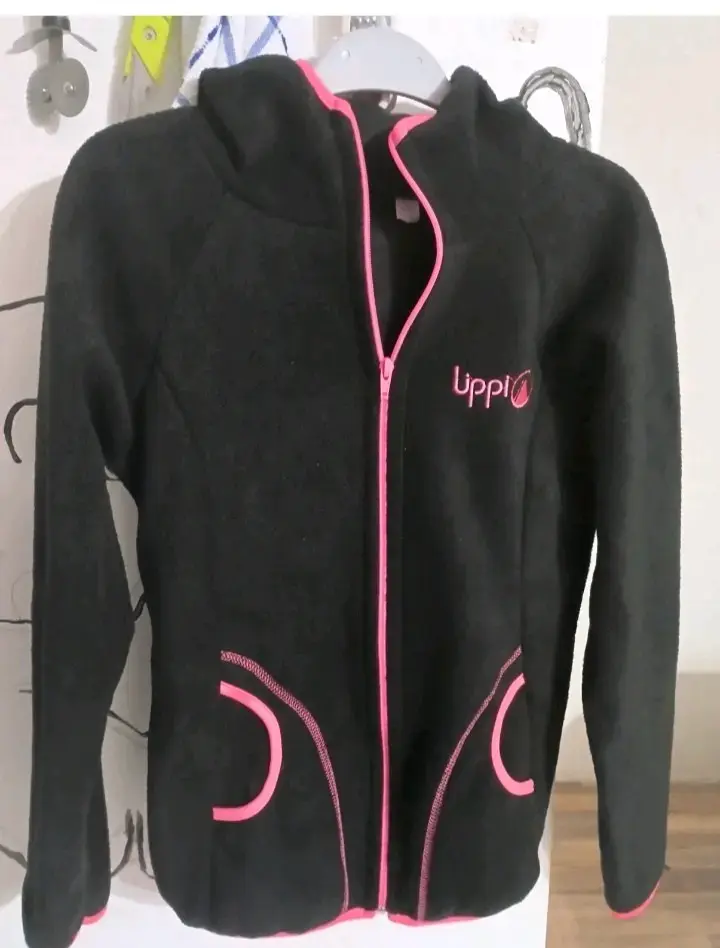 Chaqueta polar negro