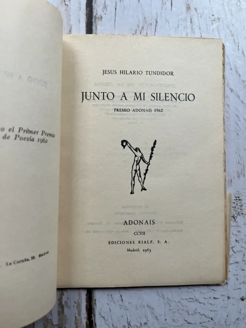 Junto a Mi Silencio de Jesús Hilario Tundidor - 3