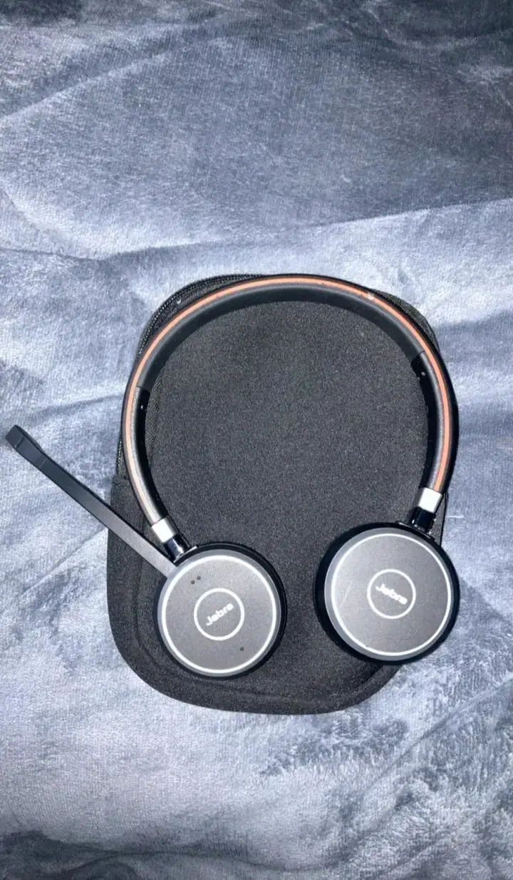Auriculares Bluetooth Jabra con micrófono - 1