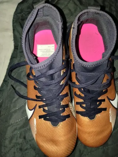 Zapatillas de fútbol Nike Mercurial color bronce - miniatura 2