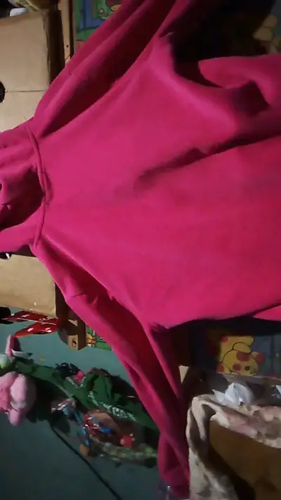 Polerón rosado con unicornio y capucha para niña - miniatura 3