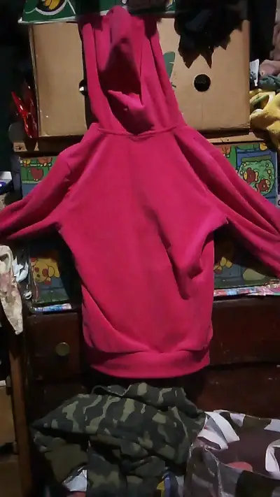 Polerón rosado con unicornio y capucha para niña - miniatura 4