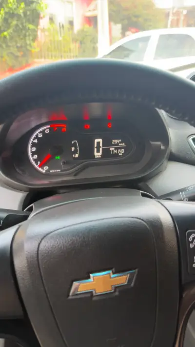 Chevrolet Onix Ltz 2019 - miniatura 2