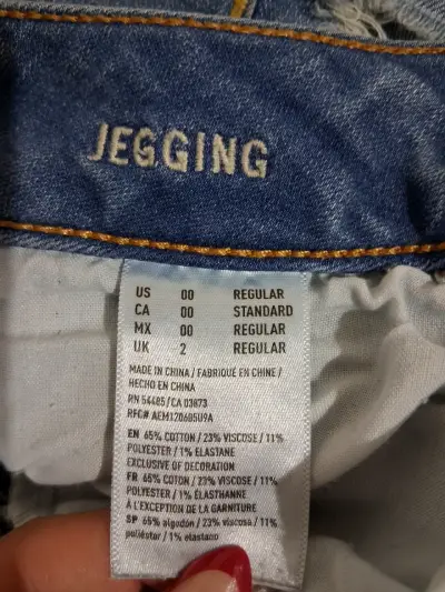 Jeans rasgados American Eagle para mujer - miniatura 4