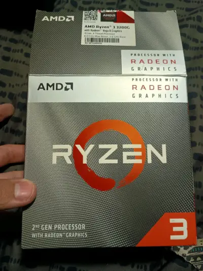 Procesador AMD Ryzen 3 3200G con gráficos Radeon - miniatura 1