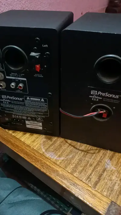 Parlantes de estudio PreSonus E3.5 negros - miniatura 4