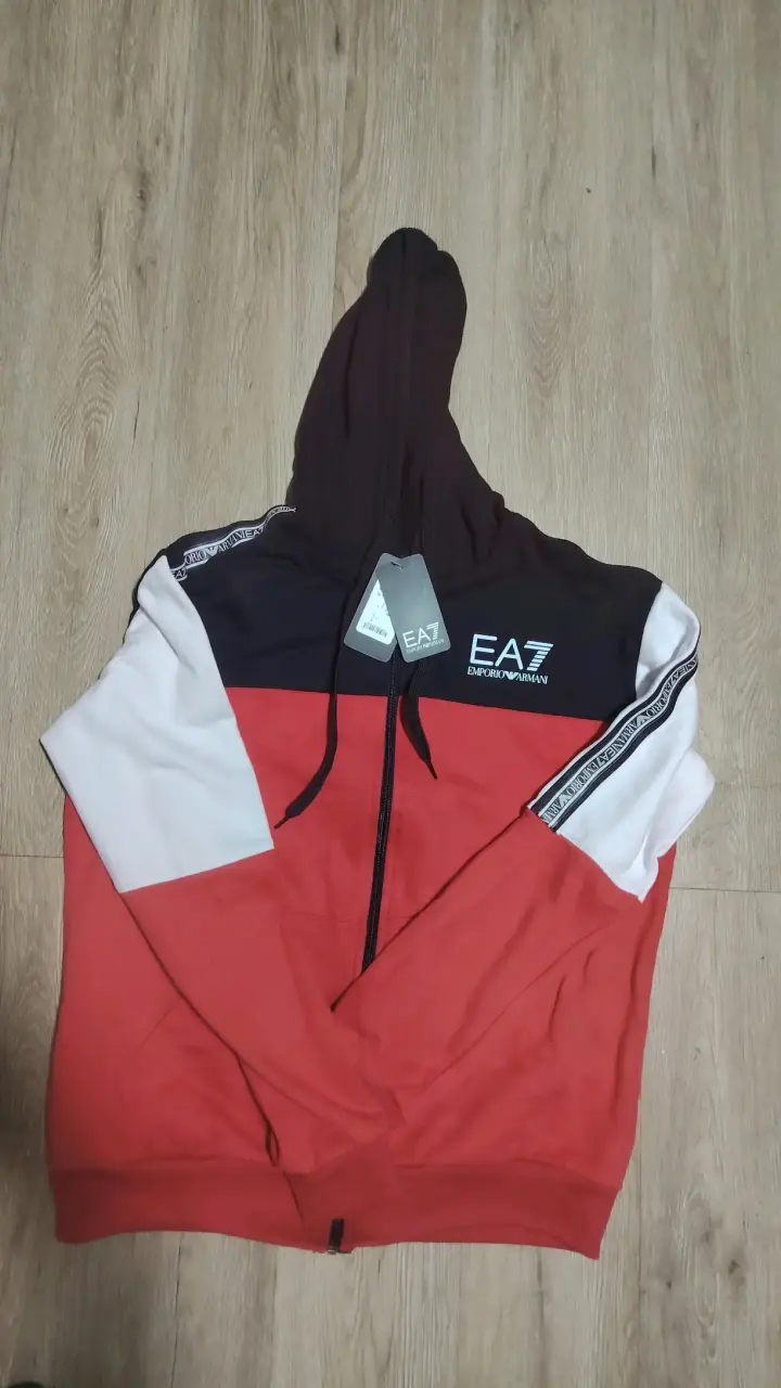 Polerón con capucha EA7 Emporio Armani tricolor