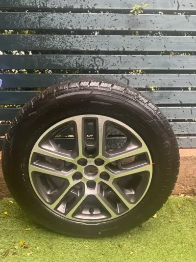 Llanta de Aleación con Neumático Continental 225/60 R17 - miniatura 3