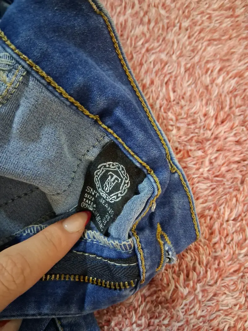Jeans cargo azul para mujer estilo casual - 2