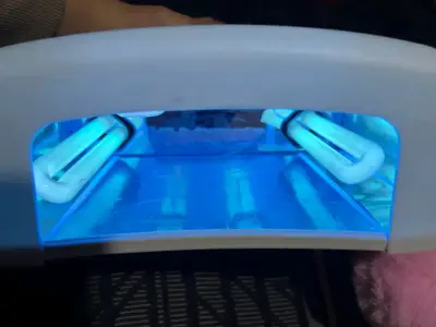 Lámpara UV para uñas con temporizador - miniatura 4
