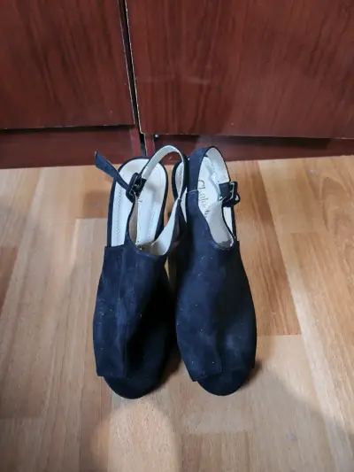 Sandalias de tacón negras Chaladá talla 37 - miniatura 1