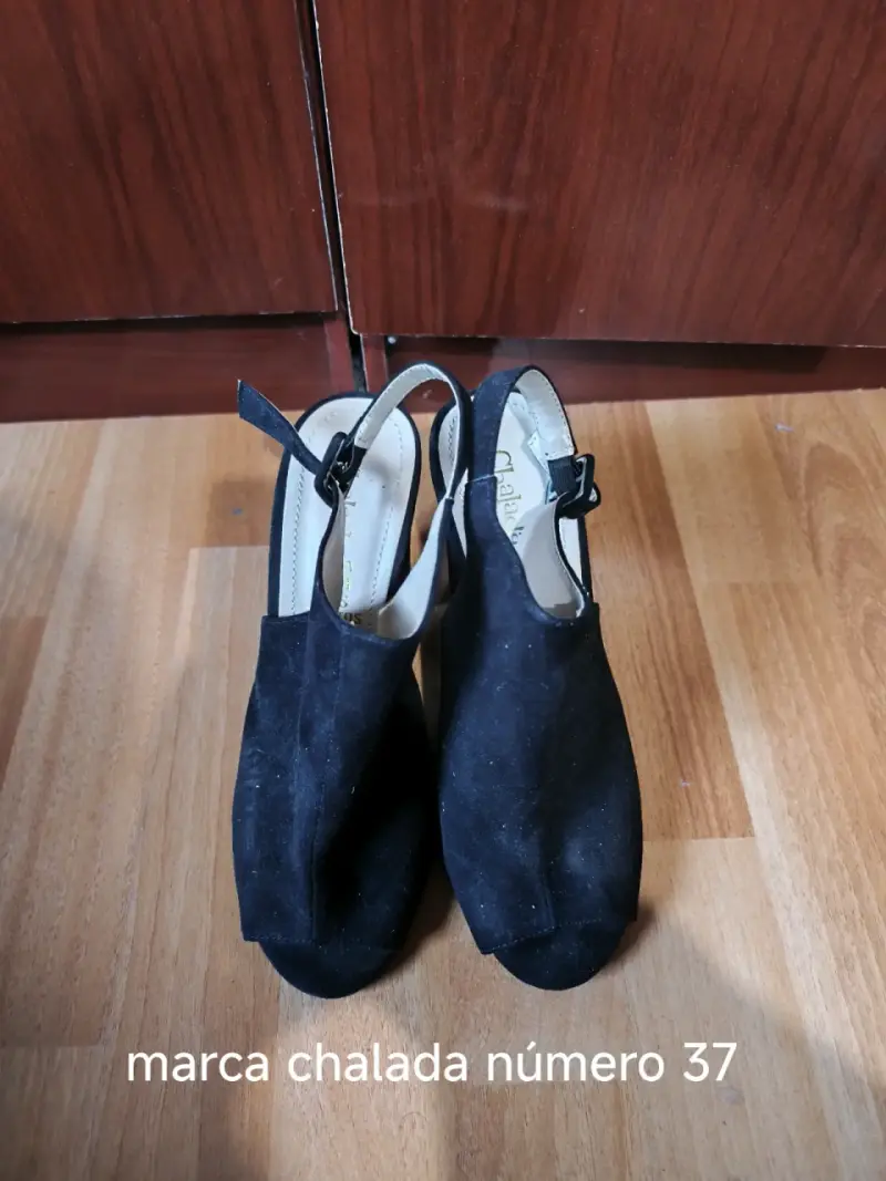Sandalias de tacón negras Chaladá talla 37 - 2