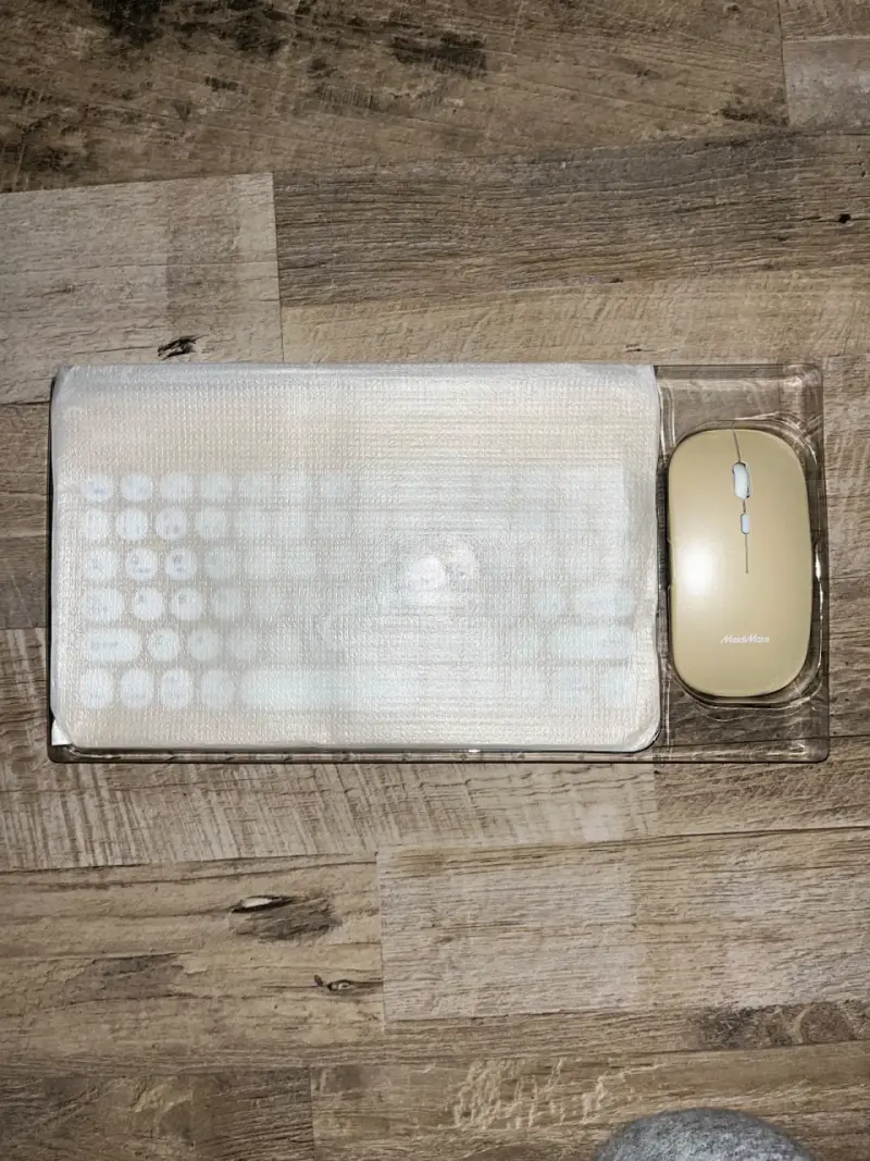 Set de teclado y mouse inalámbrico MeidMake pastel - 3