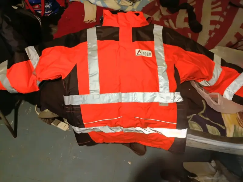 Conjunto de ropa de trabajo reflectante ICEM - 1