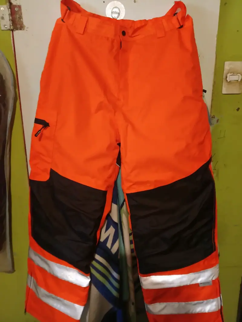 Conjunto de ropa de trabajo reflectante ICEM - 2