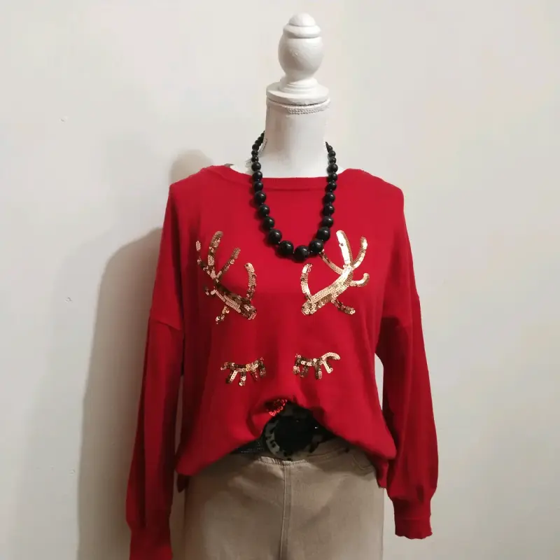 Lote de poleras de mujer con diseños variados - 4