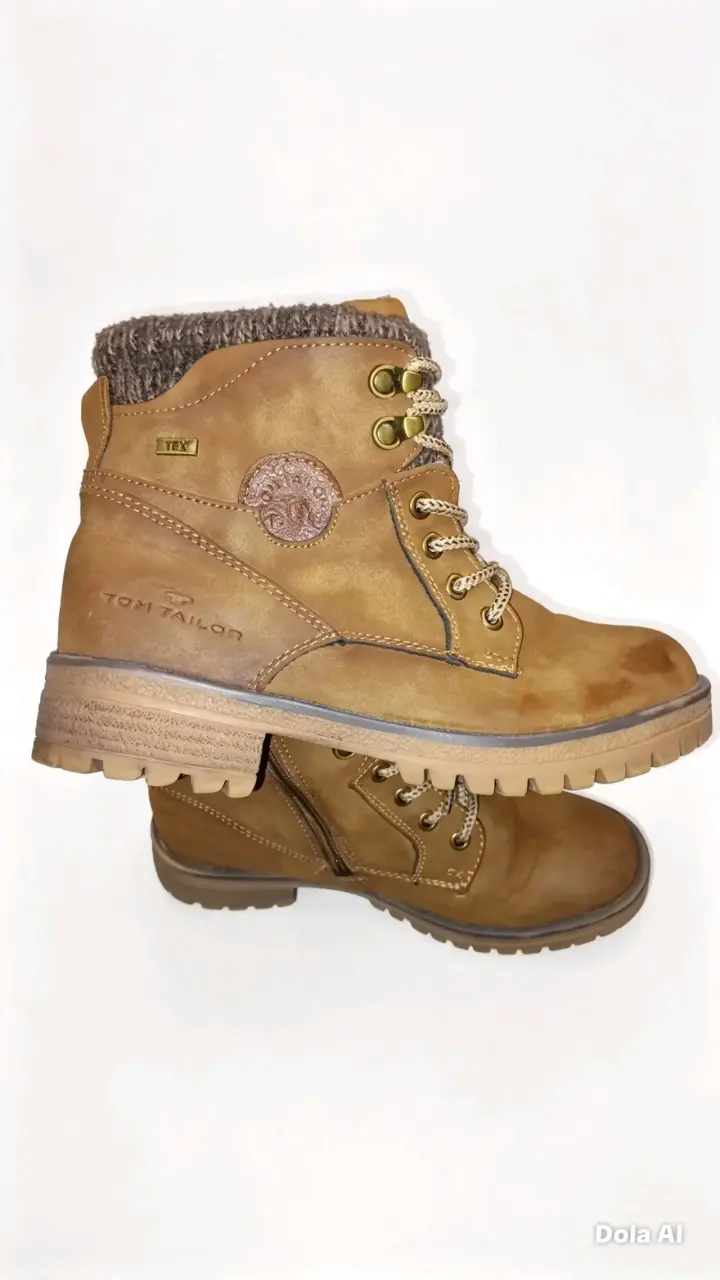 Botas de cuero marrón Tom Tailor con forro cálido