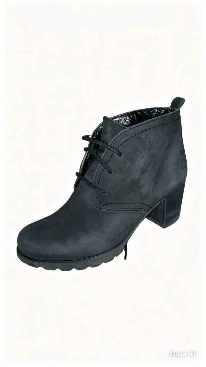 Botines negros de tacón medio. Marca Gabor - 2