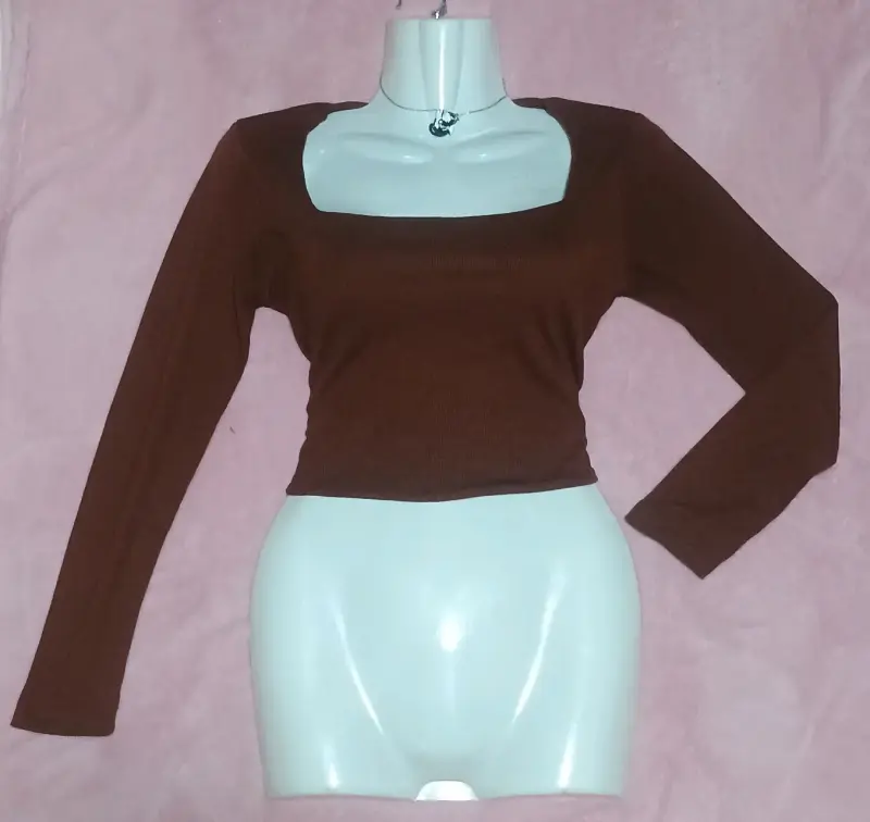 Top marrón de manga larga para mujer - 1