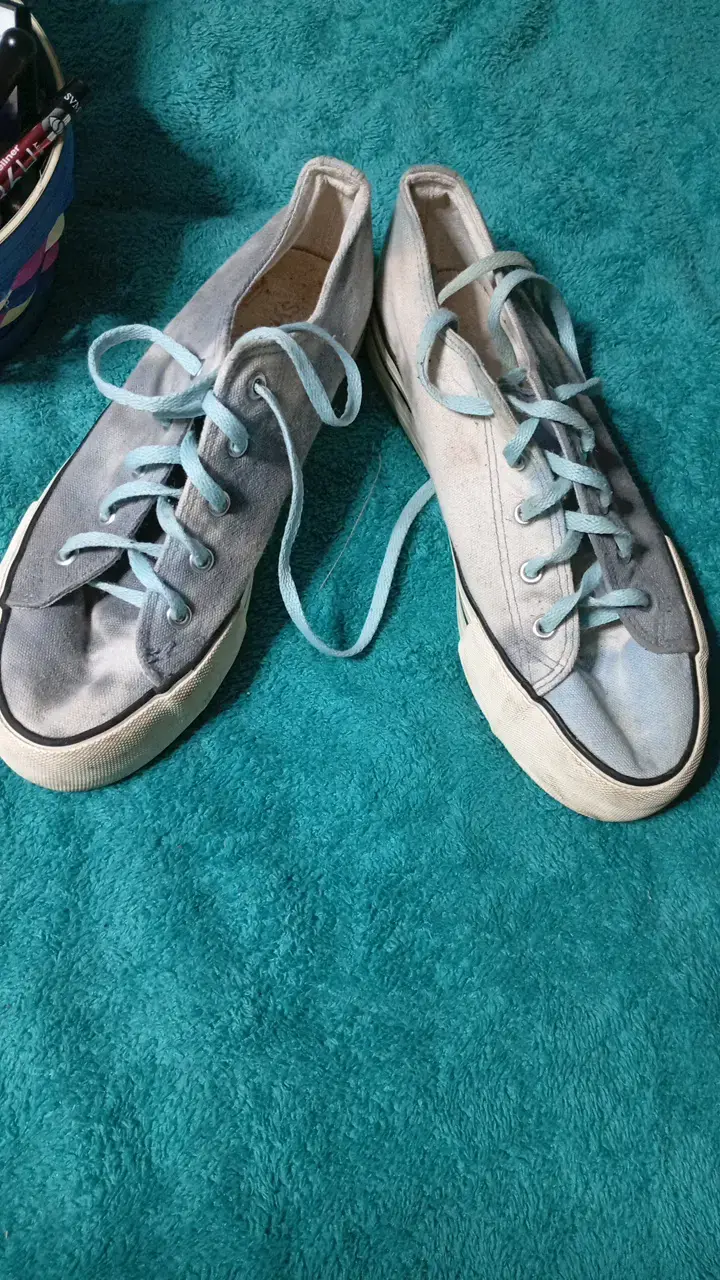 Zapatillas de lona grises con cordones - 2