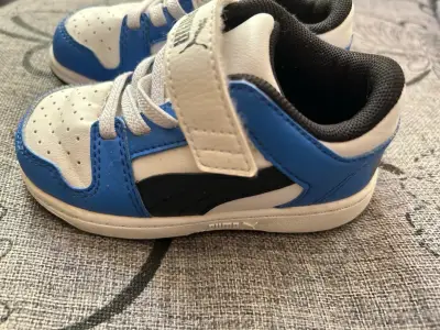 Zapatillas para niño Puma azul y blanco - miniatura 2
