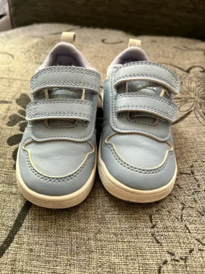 Zapatillas nro 21 Adidas celestes lila - miniatura 3