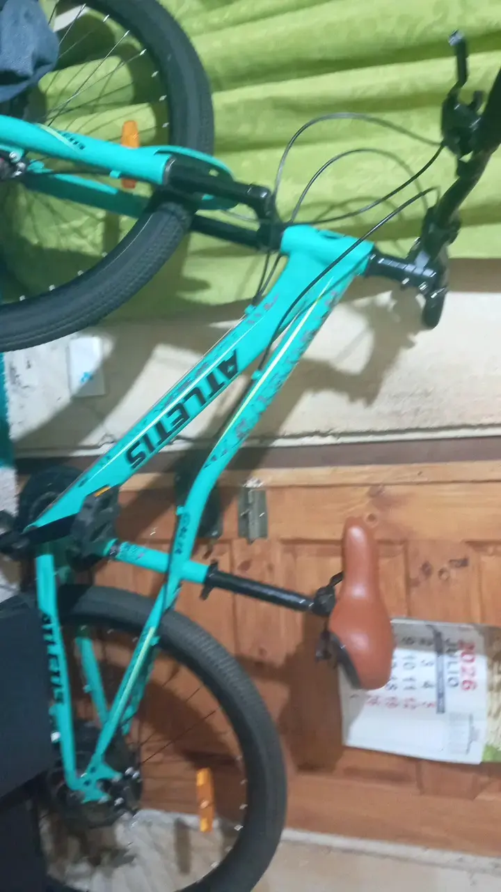 Bicicleta montaña Atilis color turquesa