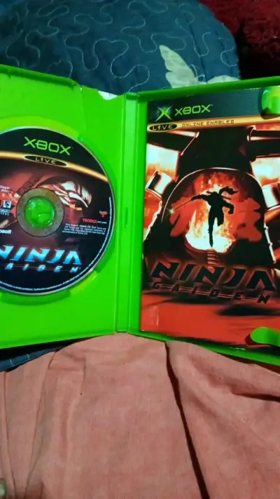 Juego Xbox Ninja Gaiden en buen estado - miniatura 3