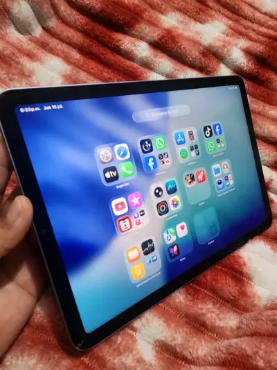 iPad Air de Apple en buen estado - miniatura 3