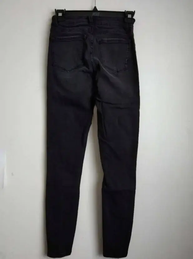 Jeans negros desgastados - 2