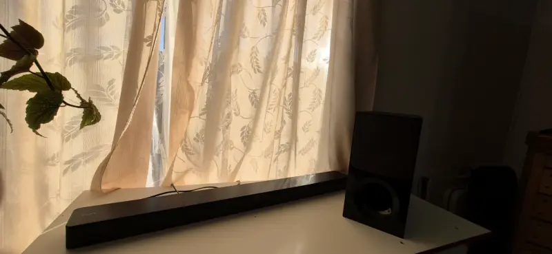 Barra de sonido Sony con subwoofer - 1