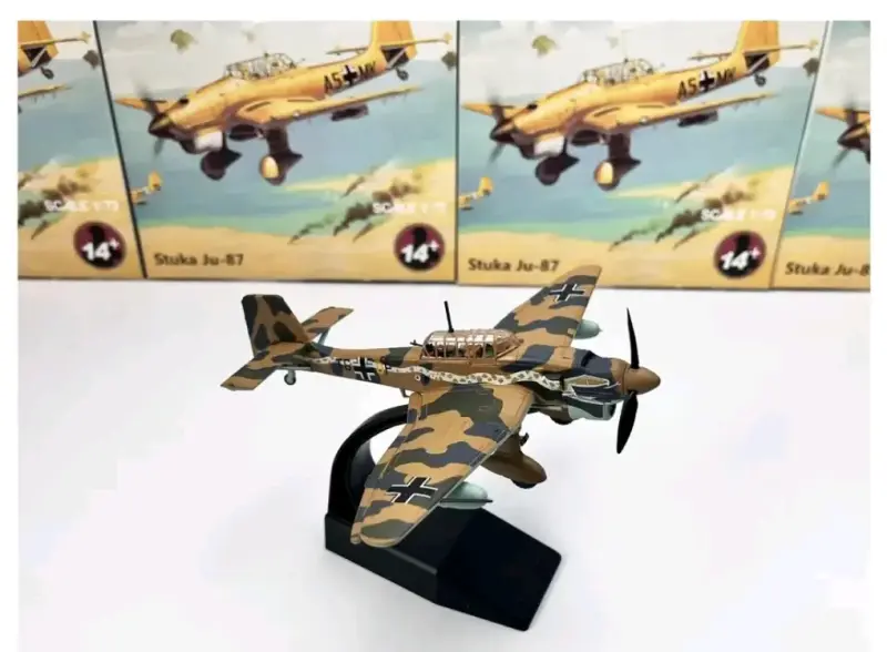 Modelo a Escala Stuka Ju-87 1:72 - 2