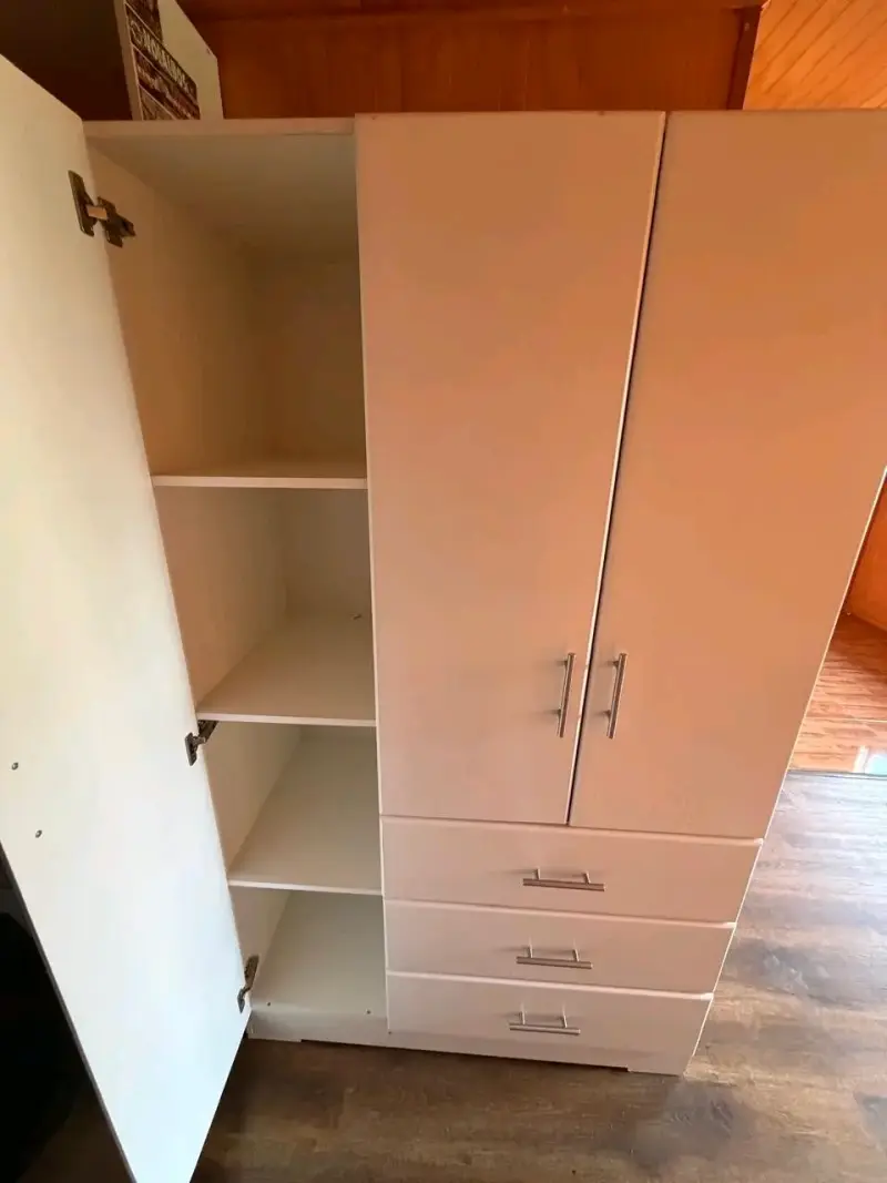 Armario de Madera Blanco con Cajones - 1